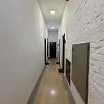 Kosciuszki Lavish With Mezzanine By Bookinghost فروتسواف