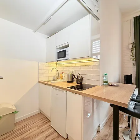 Kosciuszki Lavish With Mezzanine By Bookinghost *