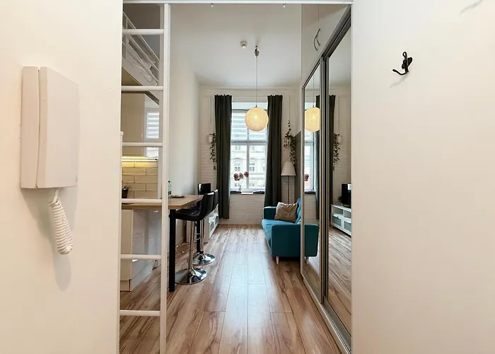 Kosciuszki Lavish With Mezzanine By Bookinghost Wroclaw